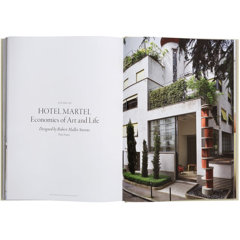 Living In: Modern Masterpieces of Residential Architecture