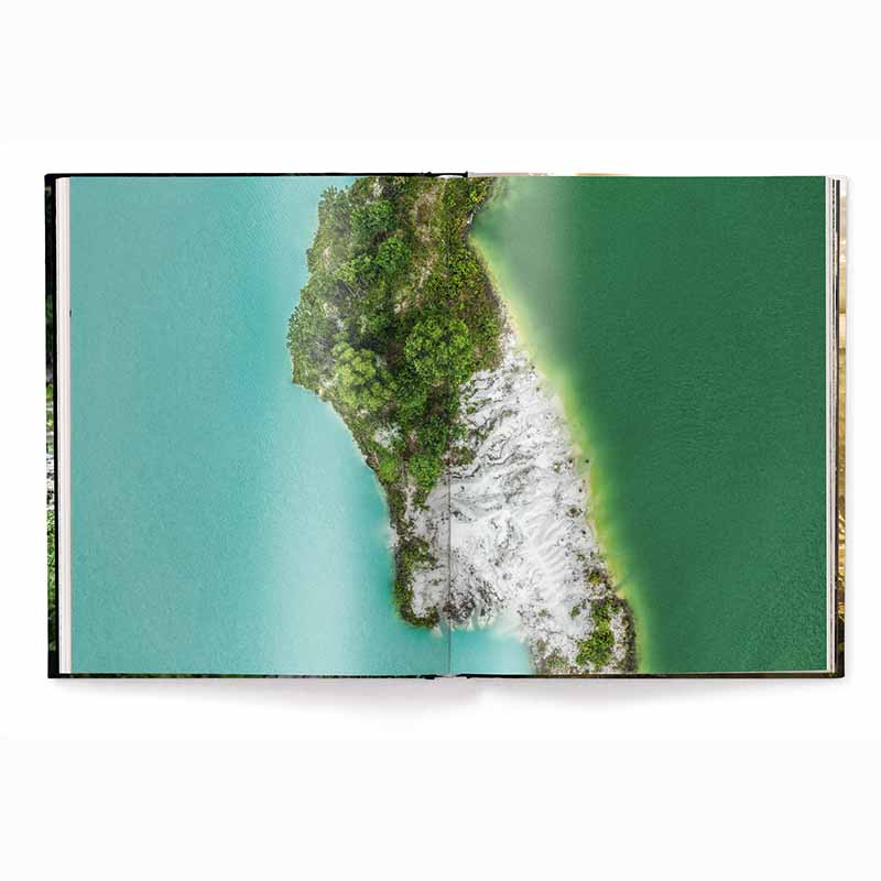 Tropics & Traditions - Tales of Indonesia