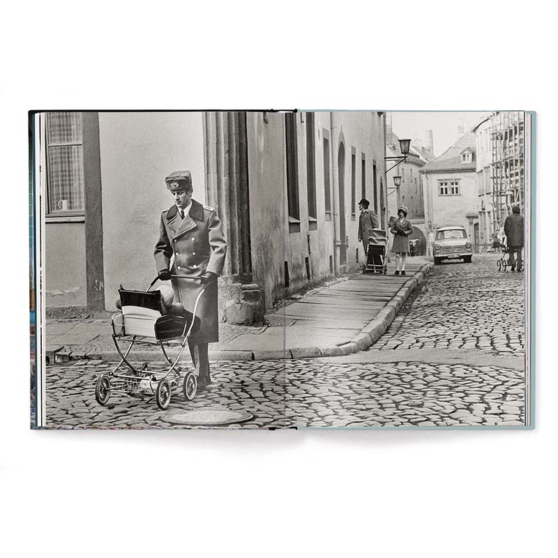 Stories of Humanity, Thomas Hoepker