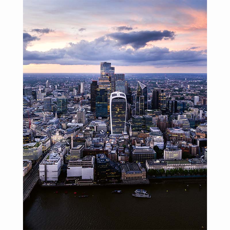 London, Serge Ramelli