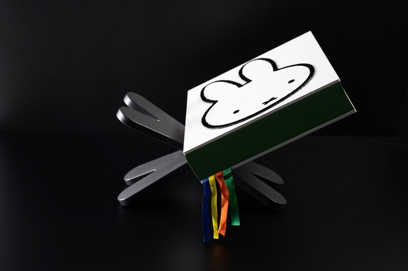 Nijntje XXL Miffy: Het gelimiteerde koffietafelboek van 15 kilo!