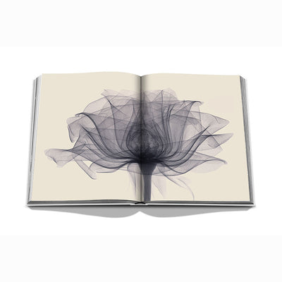 Flowers: Art & Bouquets