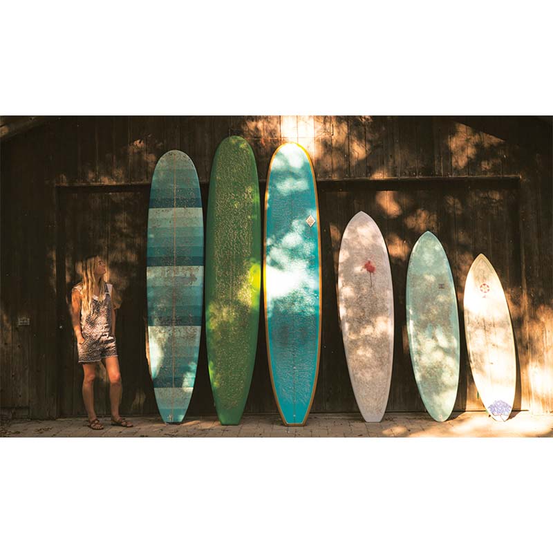 Surf Shacks: An Eclectic Compilation of Creative Surfer's Homes from Coast to Coast and Overseas