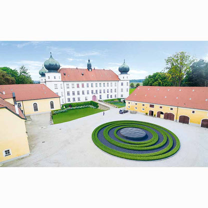 Garden Design Review