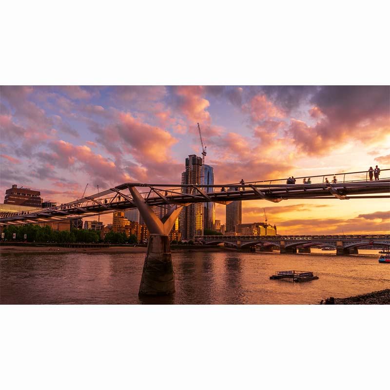 London, Serge Ramelli