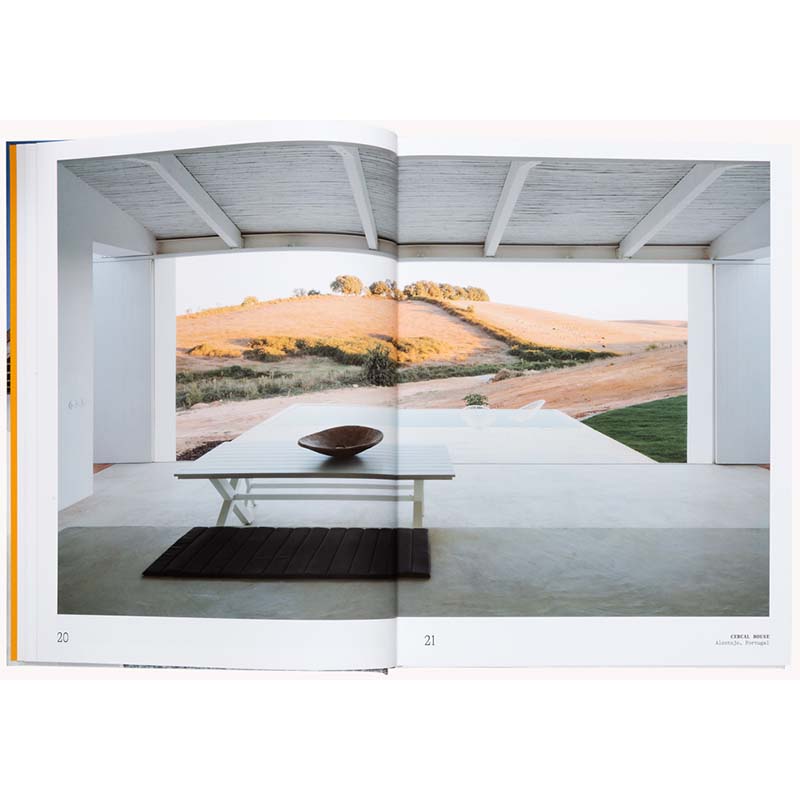 The Mediterranean Home: Residential Architecture and Interiors with a Southern Touch