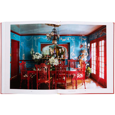 Living to the Max: Opulent Homes and Maximalist Interiors
