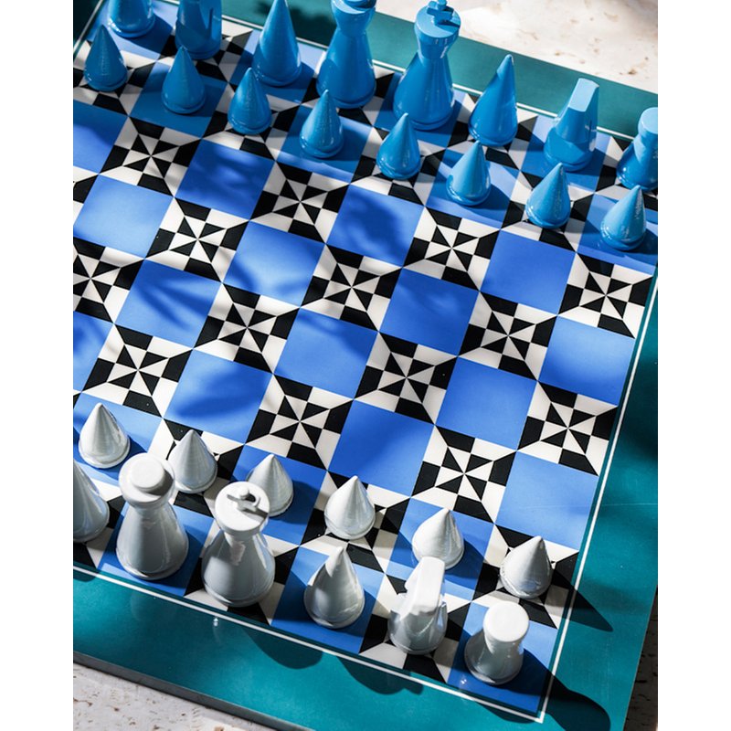 Lacquered Chess - Poseidon