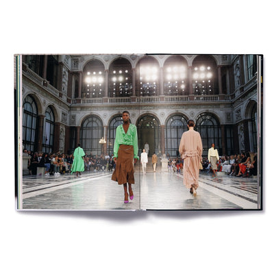 Iconic Runways: Fashion Shows That Made History