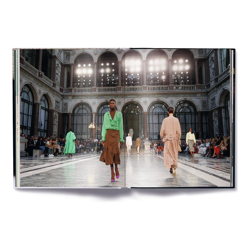 Iconic Runways: Fashion Shows That Made History