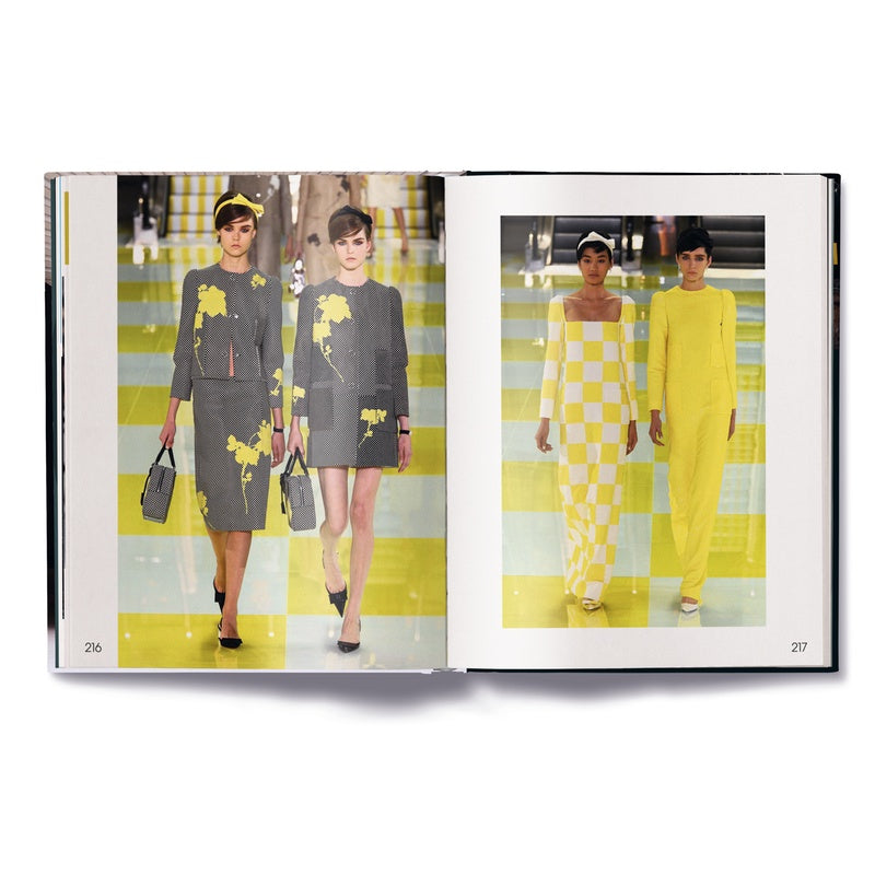 Iconic Runways: Fashion Shows That Made History